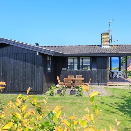 6 Person Holiday Home In Hesselager Exteriér fotografie
