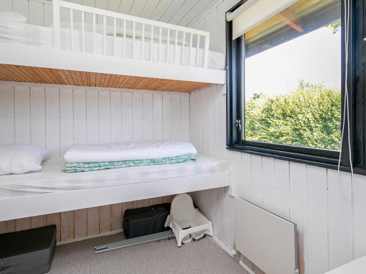 6 Person Holiday Home In Hesselager Exteriér fotografie