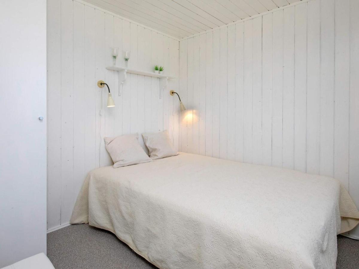 6 Person Holiday Home In Hesselager Exteriér fotografie